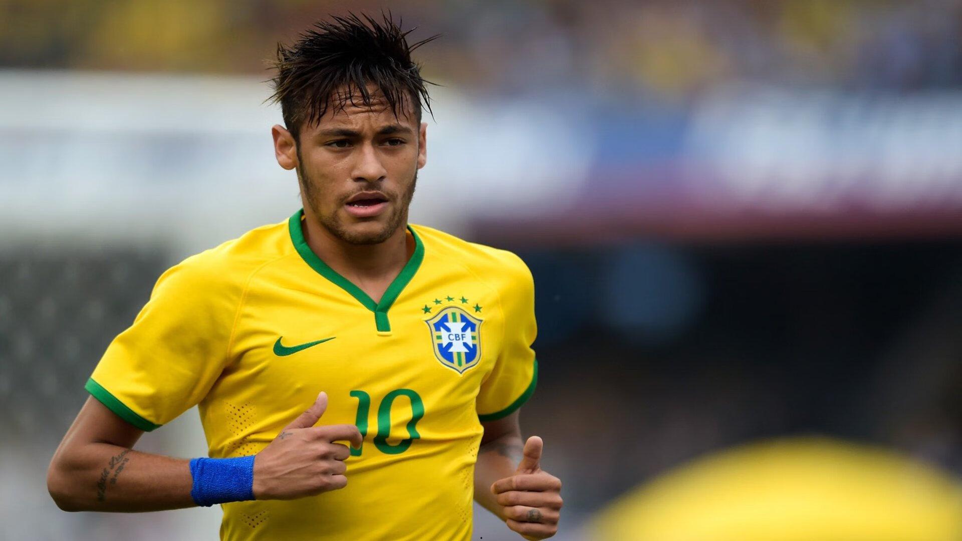 格瓦坦言膝伤阴霾已散,状态回勇助力球队防线重铸