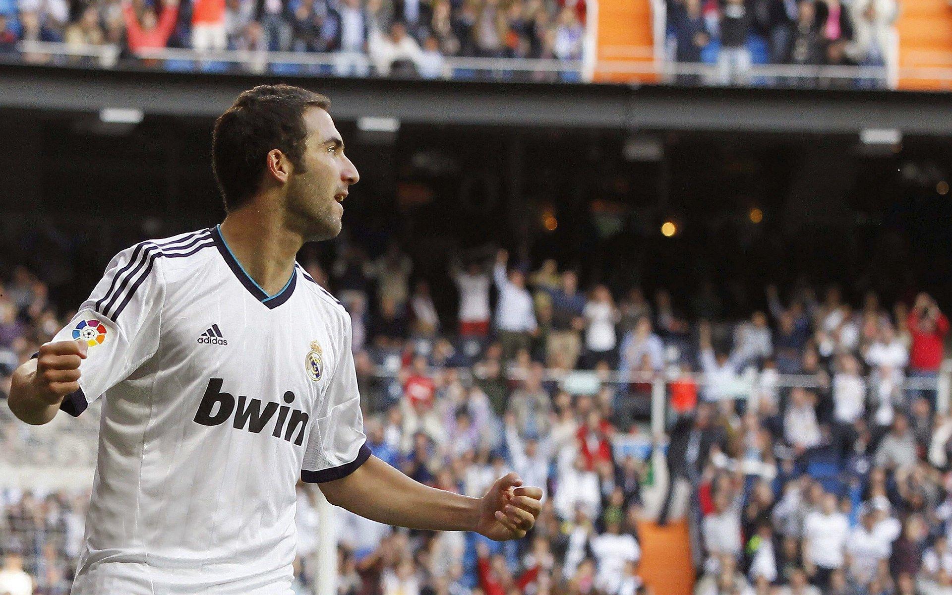 尼日利亚公布11月关键战大名单，奥斯梅恩领衔锋线，卢克曼、丘库埃泽强势回归